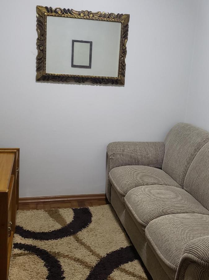 Apartamento Aconchegante Em Condominio Encantador. Lambari  Exterior foto